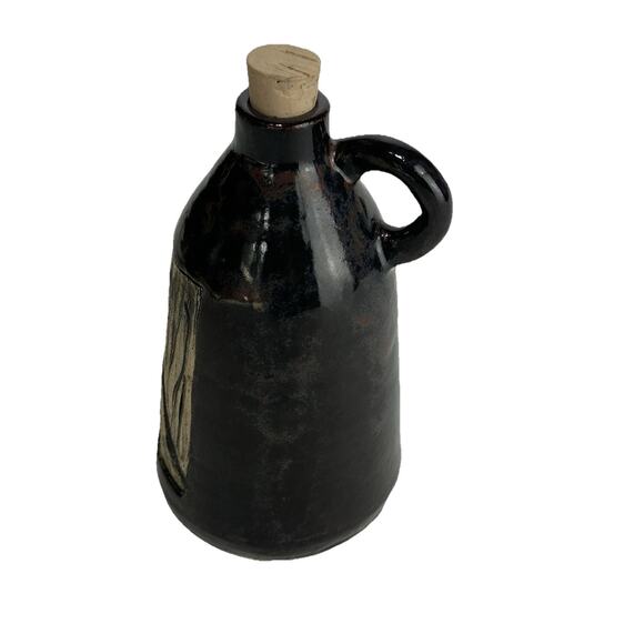 studio artist pottery milk jug etched raven bird corked Signed - Picture 6 of 9